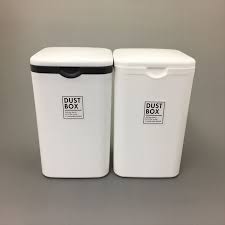 Thùng đựng rác mini