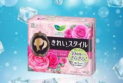 Băng vệ sinh hằng ngày Laurier hương nước hoa 72 miếng