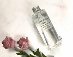 Nước hoa hồng dưỡng ẩm Muji Light Toning Water (cho da dầu)