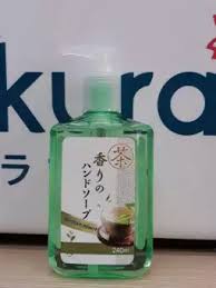 Sữa rửa tay diệt khuẩn hương trà xanh 240ml