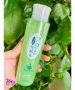 Lotion dưỡng ẩm chiết xuất từ ngọc trai và lô hội Pourto A