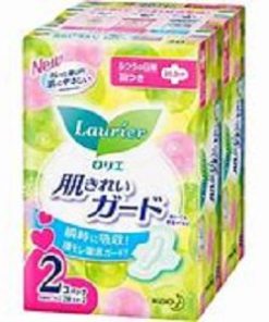 Set 2 gói băng vệ sinh ngày  Laurier có cánh (20  miếng/gói)